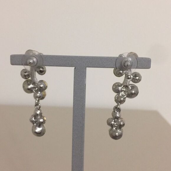 Cache earrings - Picture 3 of 6